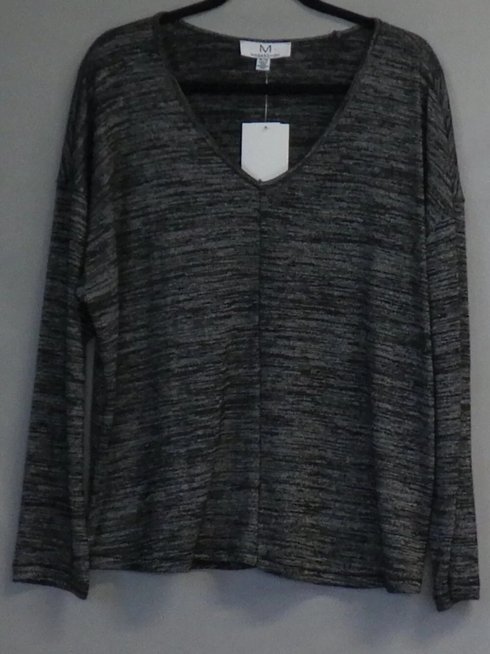 Magaschoni V-Neck Dark Gray Black Heathered Knit Top NWT A588